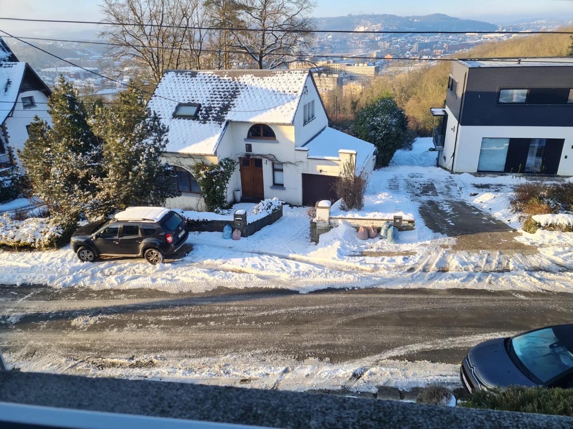 Bed Vue Sur Vallee De La Meuse Namur Bouge Buitenkant foto